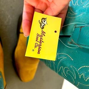 Leather cowgirl boots